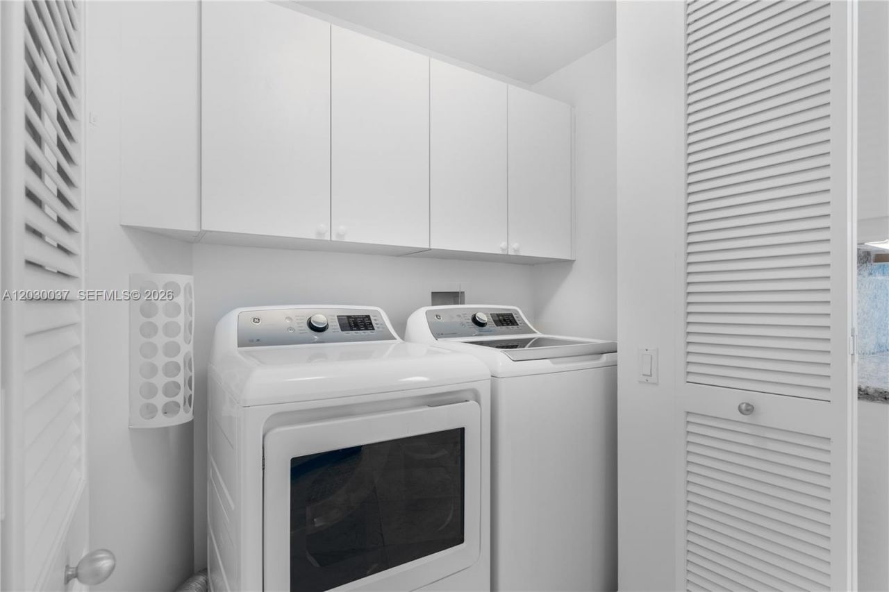 808 Brickell Key Dr , Unit 3002, Miami, FL 33131 Photo