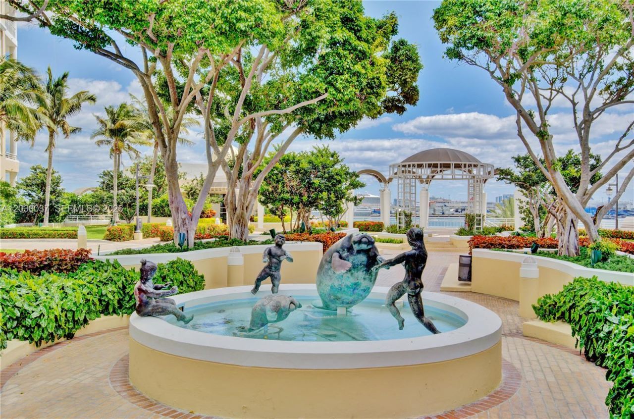 808 Brickell Key Dr , Unit 3002, Miami, FL 33131 Photo