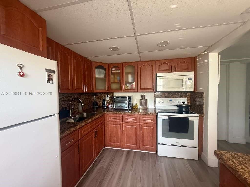 18900 NE 3rd Ct , Unit 509, Miami, FL 33179 Photo