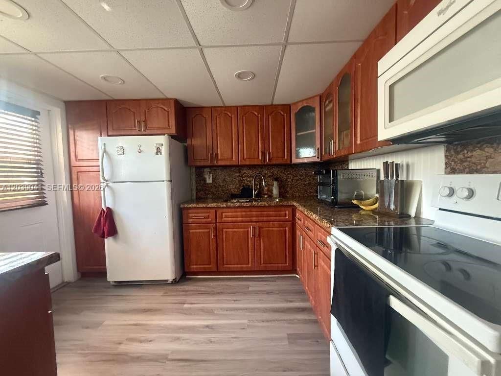 18900 NE 3rd Ct , Unit 509, Miami, FL 33179 Photo