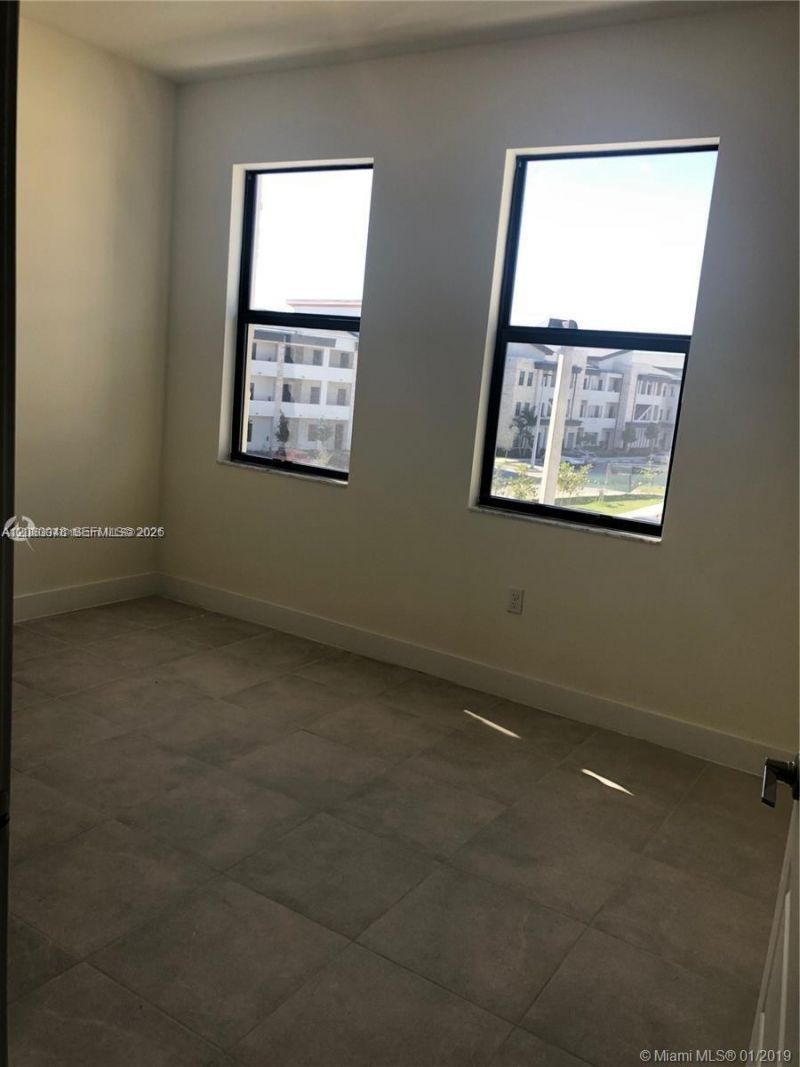 7825 NW 104 Ave , Unit 34, Doral, FL 33178 Photo
