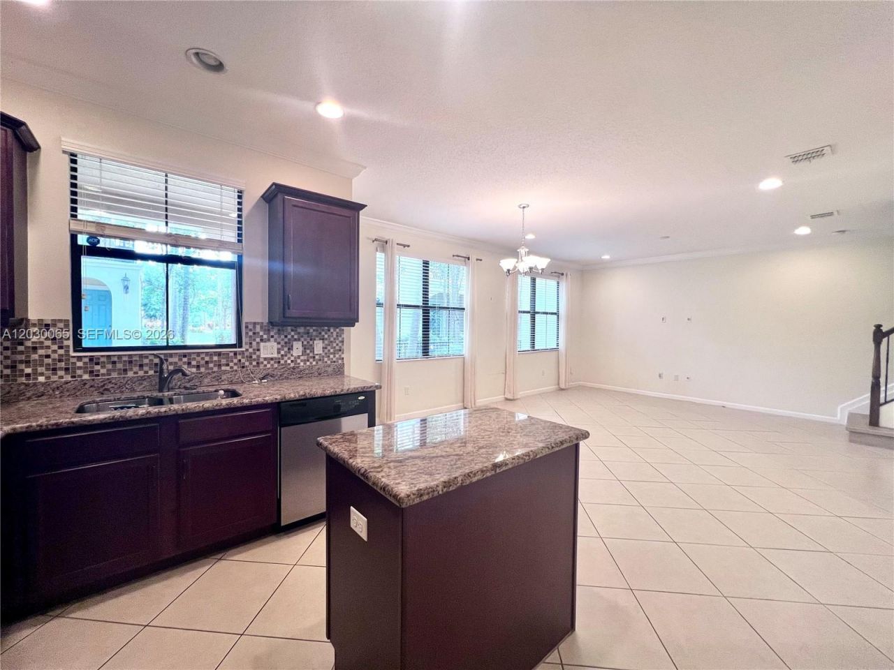 3381 NW 125th Ave , Sunrise, FL 33323 Photo