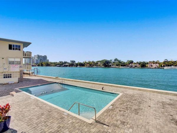 6484 Indian Creek Dr, Unit 208, Miami Beach, FL 33141