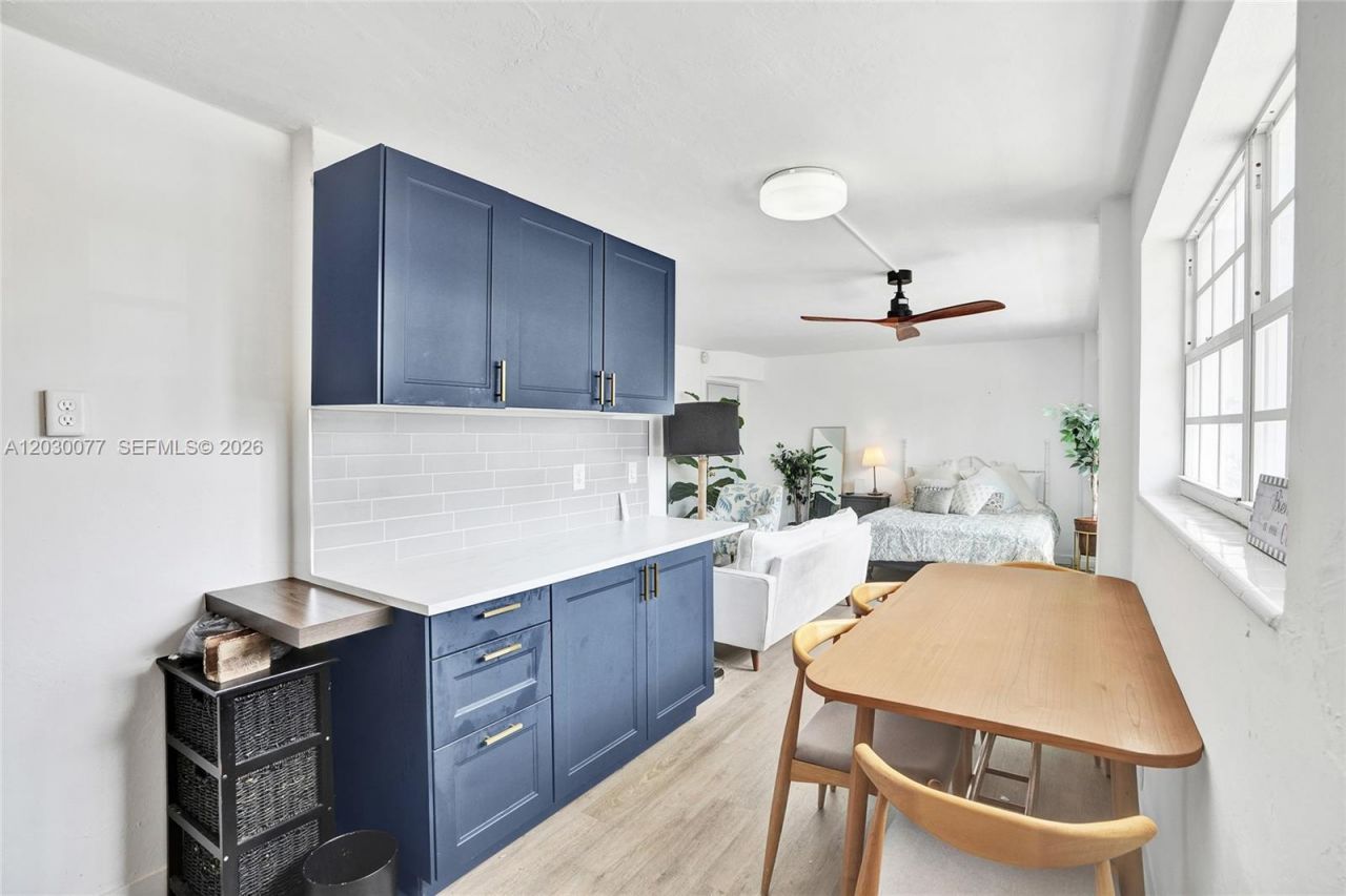 6484 Indian Creek Dr, Unit 208, Miami Beach, FL 33141 Photo