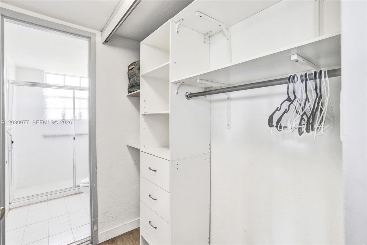 6484 Indian Creek Dr, Unit 208, Miami Beach, FL 33141 Photo
