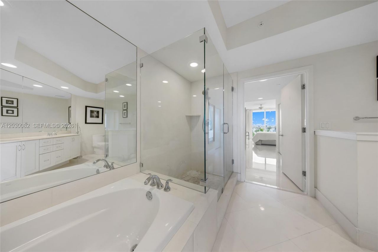 2821 N Ocean Blvd , Unit 508S, Fort Lauderdale, FL 33308 Photo