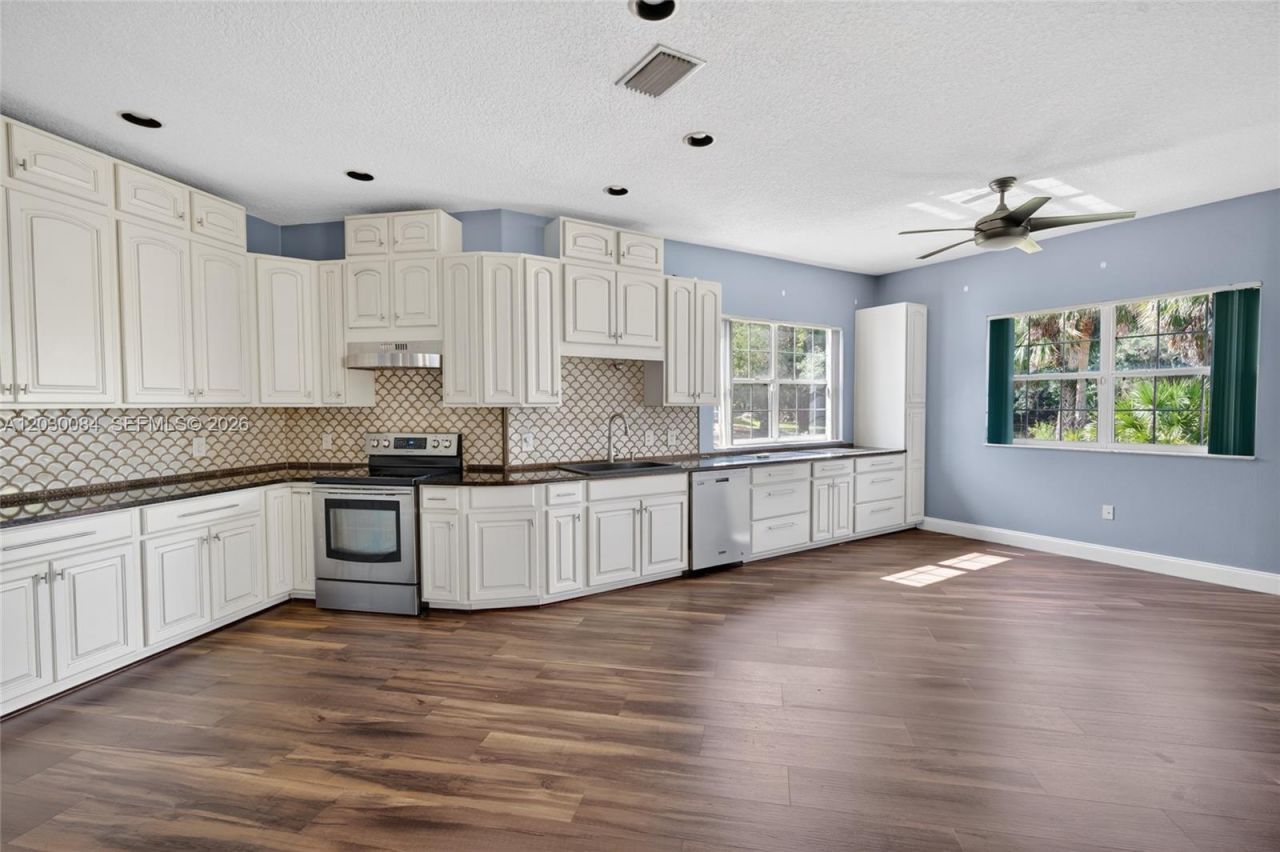 474 N Afterglow Circle , Crystal River, FL 34429 Photo