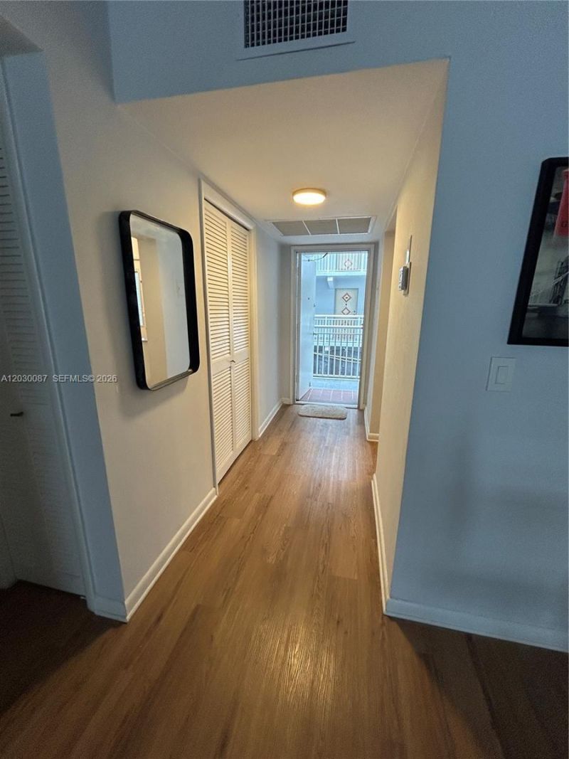 215 SE 3rd Ave , Unit 206A, Hallandale Beach, FL 33009 Photo