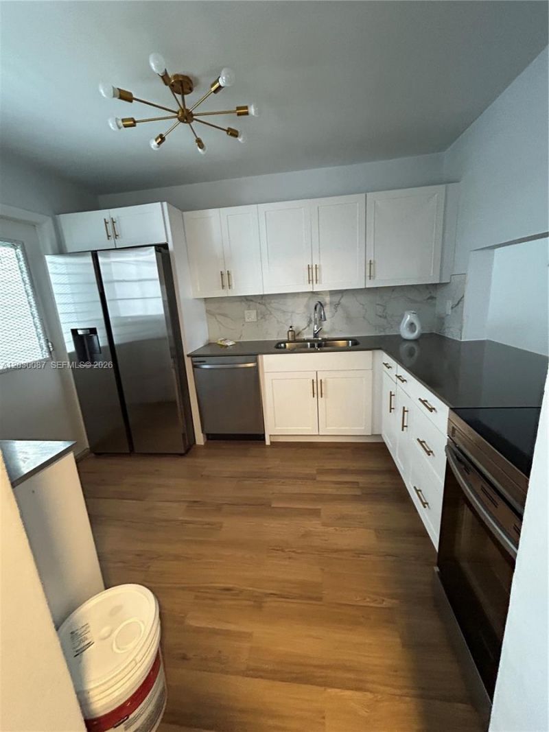 215 SE 3rd Ave, Unit 206A, Hallandale Beach, FL 33009 Photo