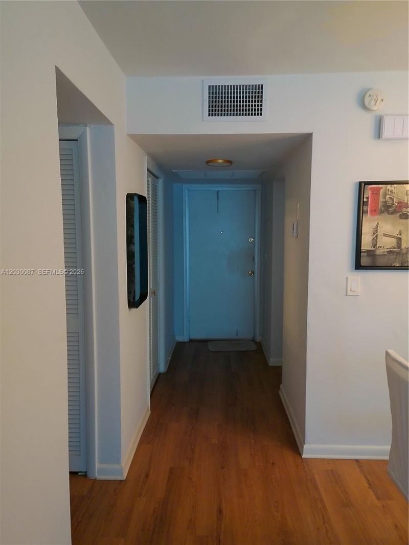 215 SE 3rd Ave, Unit 206A, Hallandale Beach, FL 33009 Photo