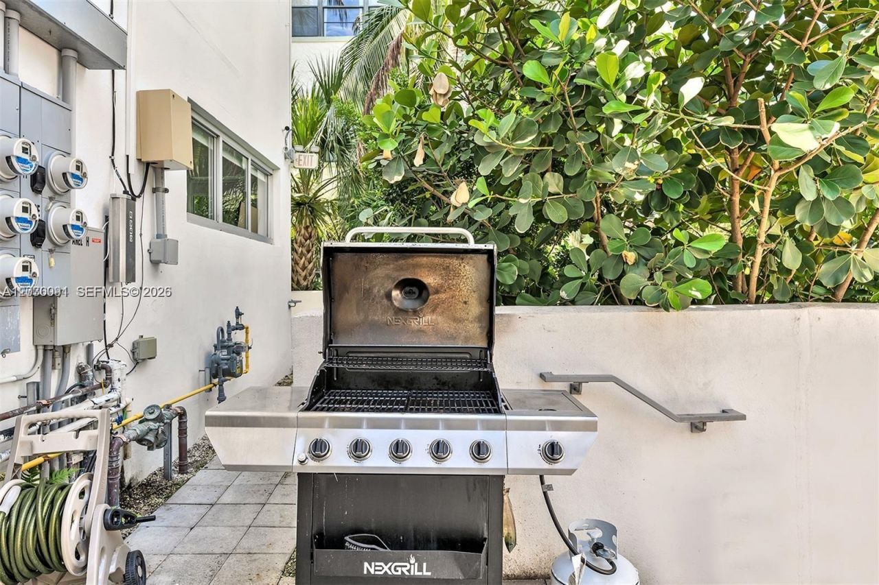 940 Michigan Ave , Unit 10, Miami Beach, FL 33139 Photo