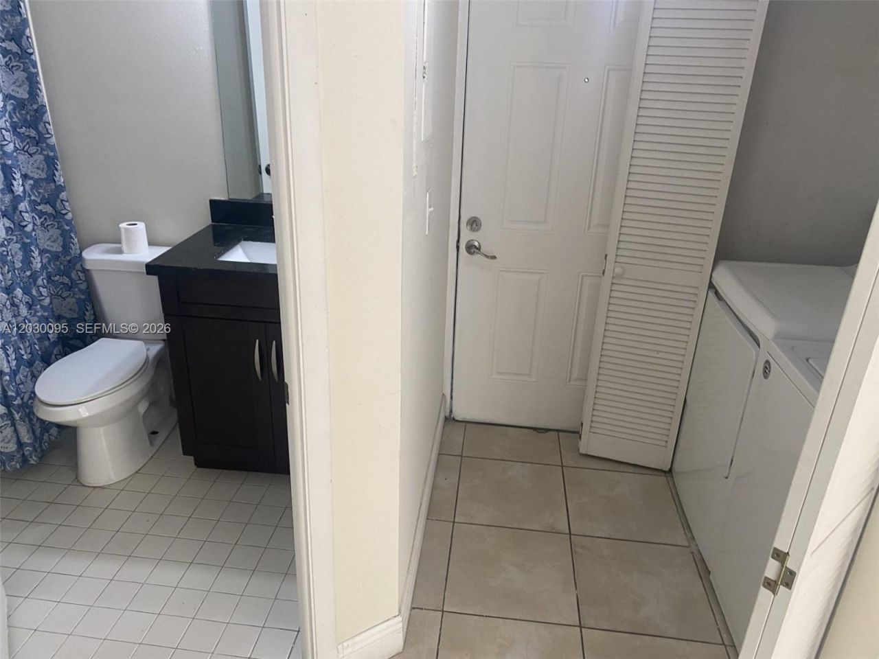 8290 Lake Dr, Unit 433, Doral, FL 33166 Photo