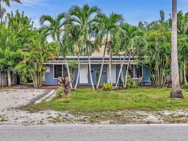 1315 NE 11th Street , Fort Lauderdale, FL 33304