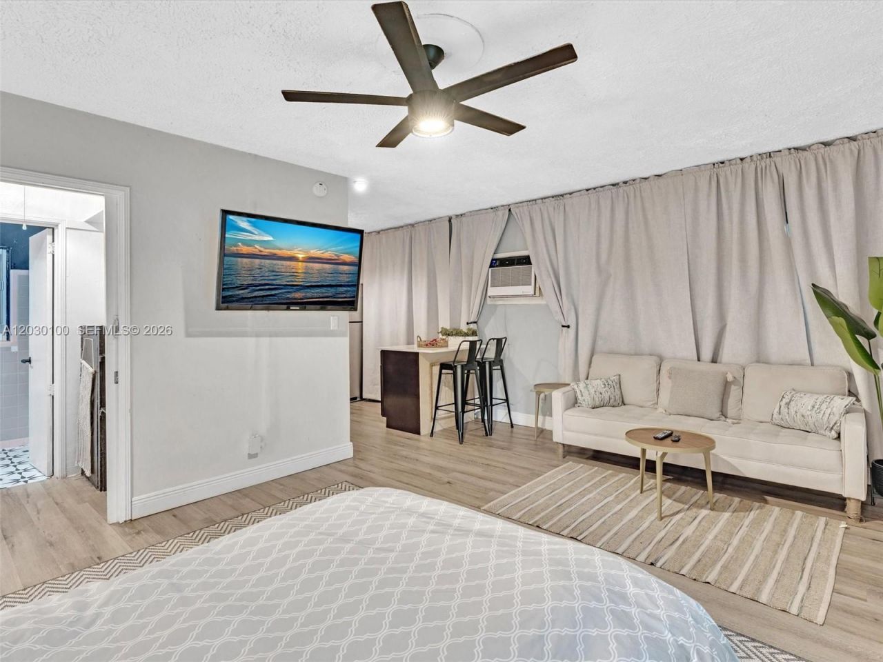 1315 NE 11th Street , Fort Lauderdale, FL 33304 Photo