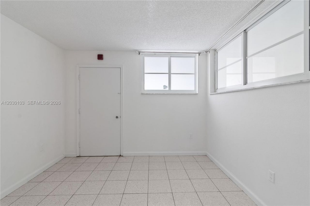 1750 James Ave , Unit 9C, Miami Beach, FL 33139 Photo