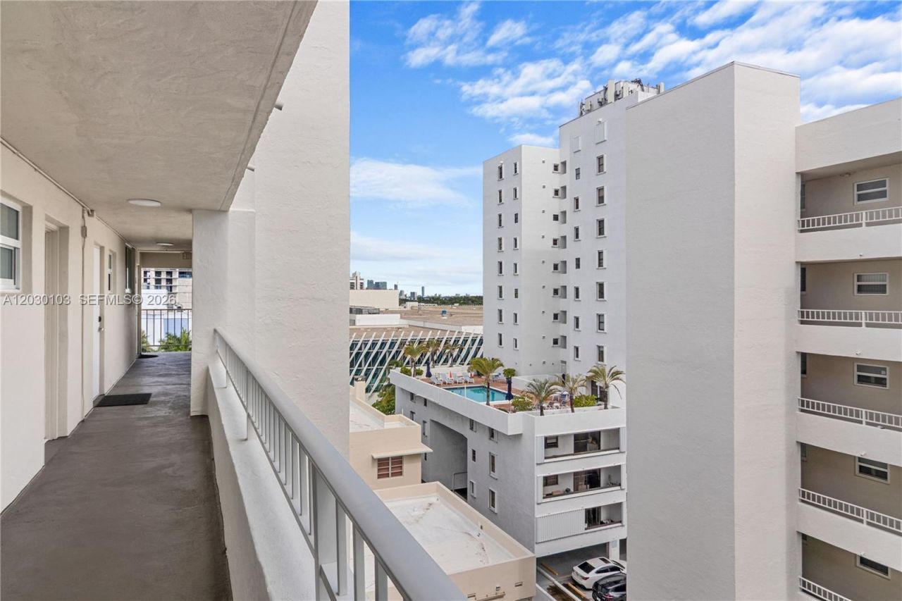 1750 James Ave , Unit 9C, Miami Beach, FL 33139 Photo