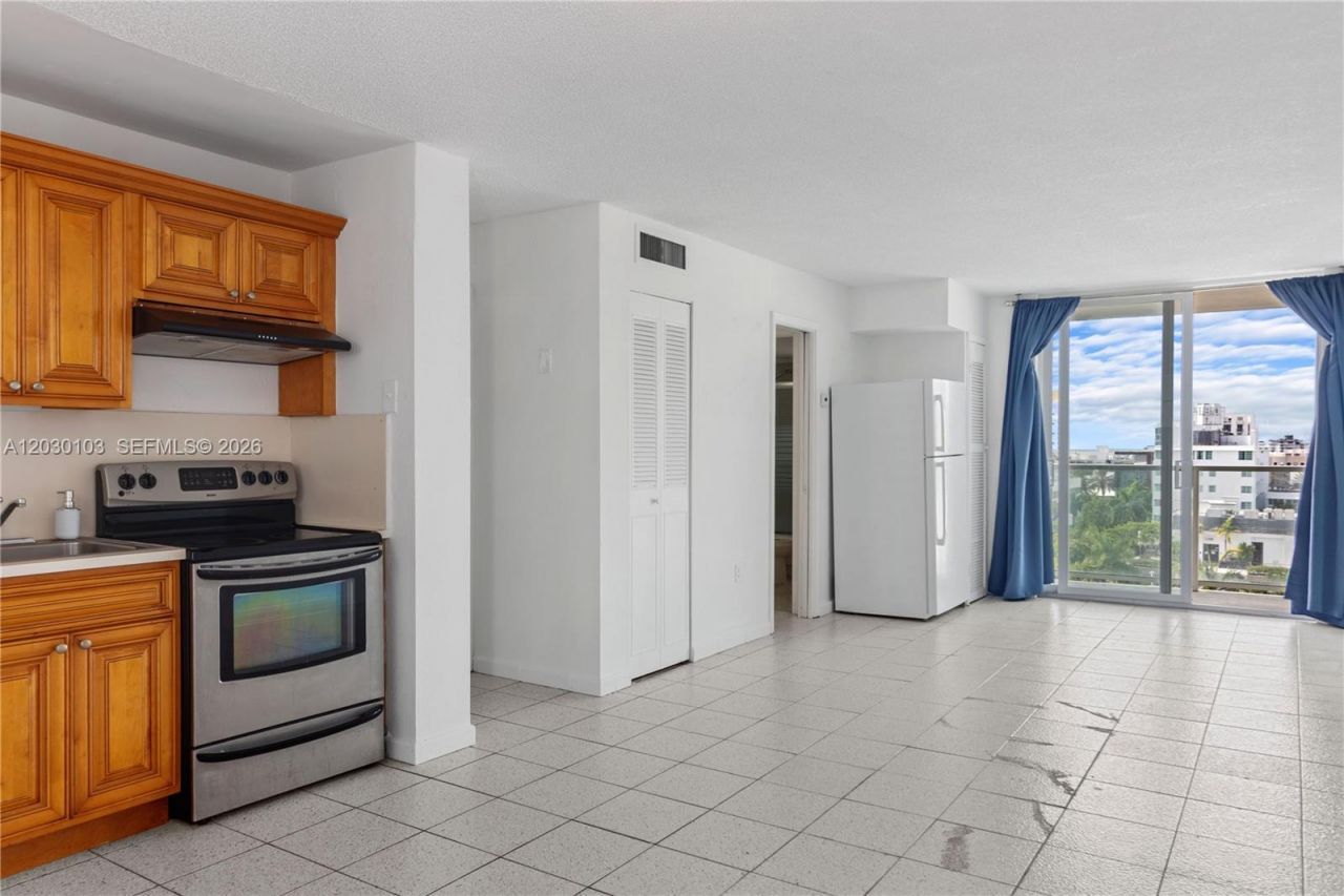 1750 James Ave , Unit 9C, Miami Beach, FL 33139 Photo