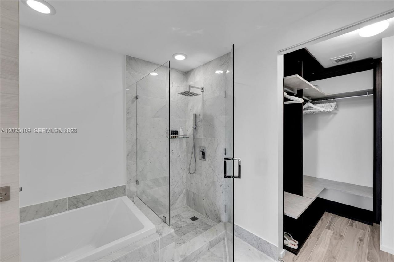 801 S Miami Ave , Unit 4602, Miami, FL 33130 Photo