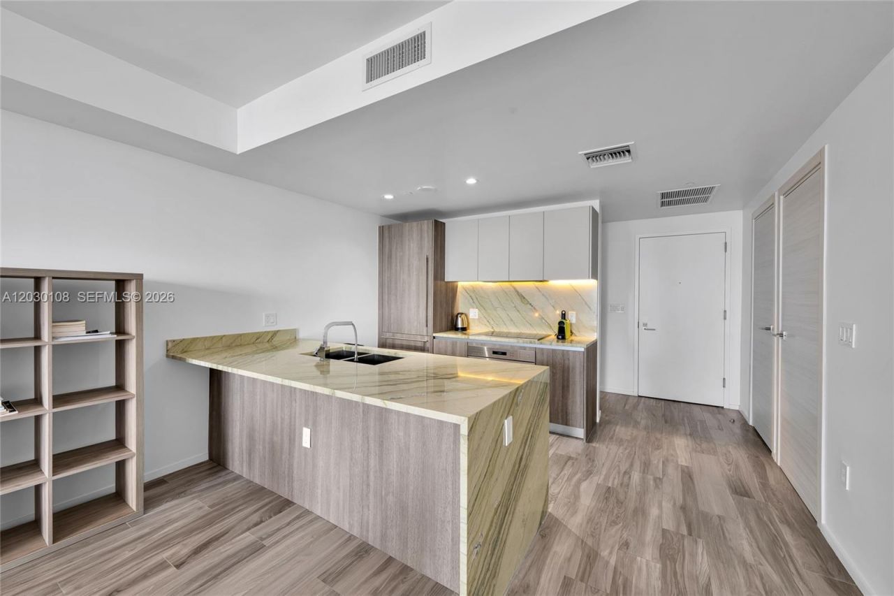 801 S Miami Ave , Unit 4602, Miami, FL 33130 Photo
