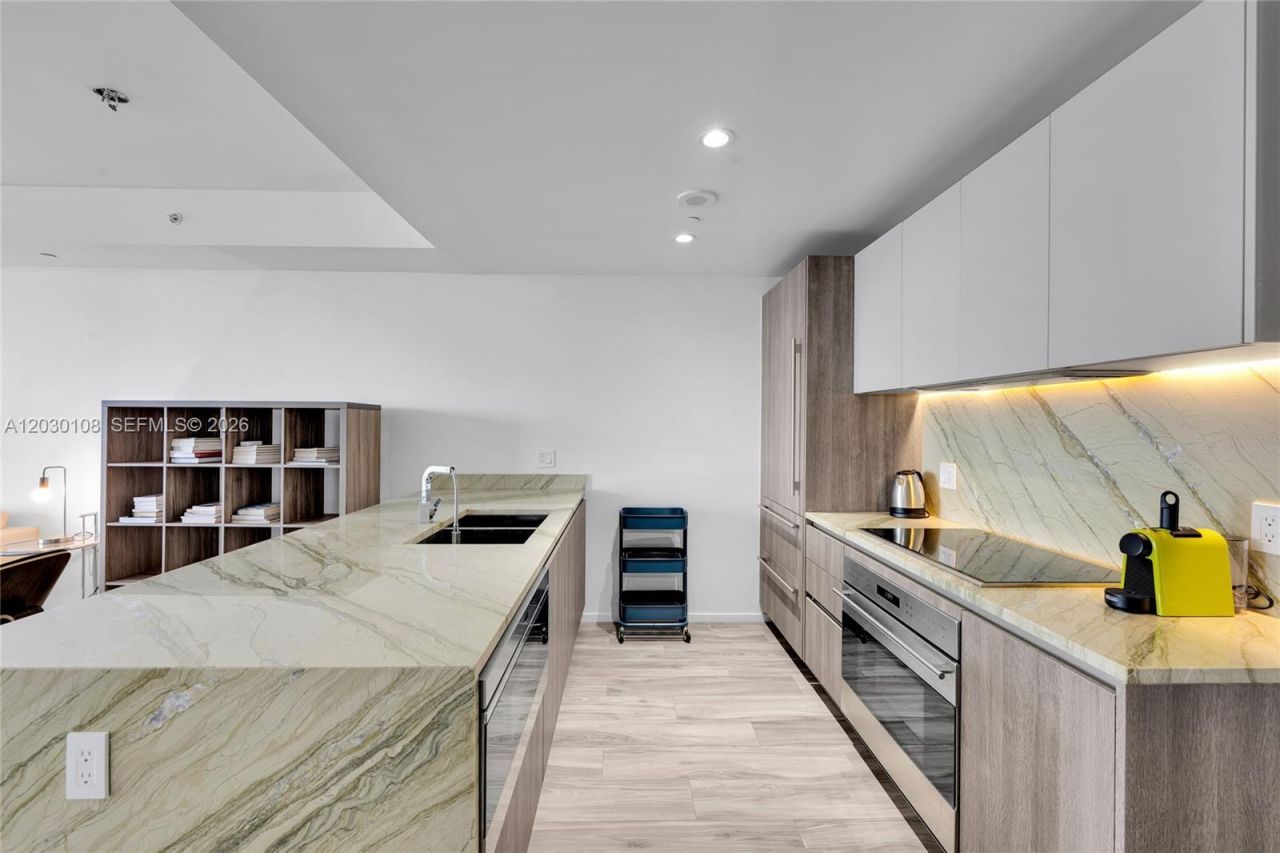 801 S Miami Ave , Unit 4602, Miami, FL 33130 Photo