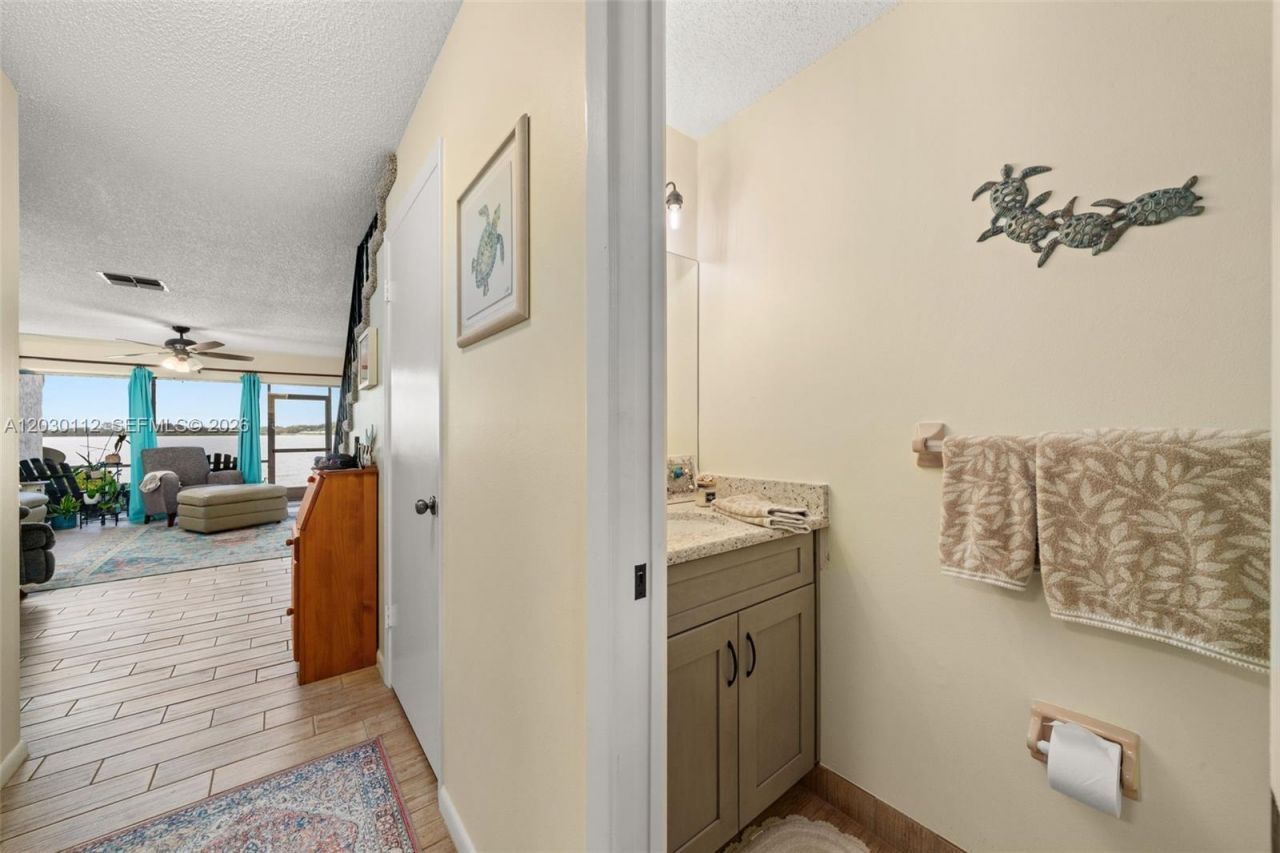 198 Blue Moon Ave, Unit 12, Lake Placid, FL 33852 Photo