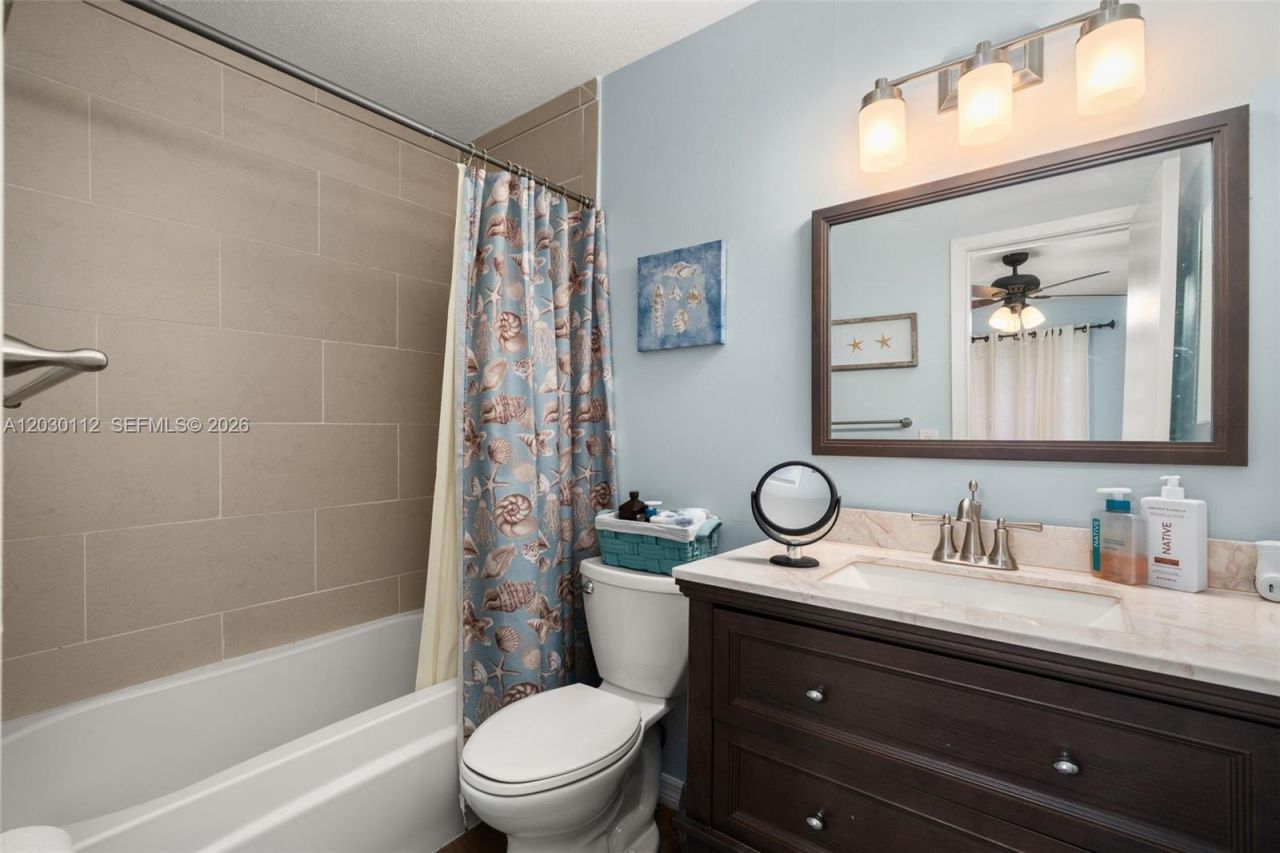 198 Blue Moon Ave, Unit 12, Lake Placid, FL 33852 Photo