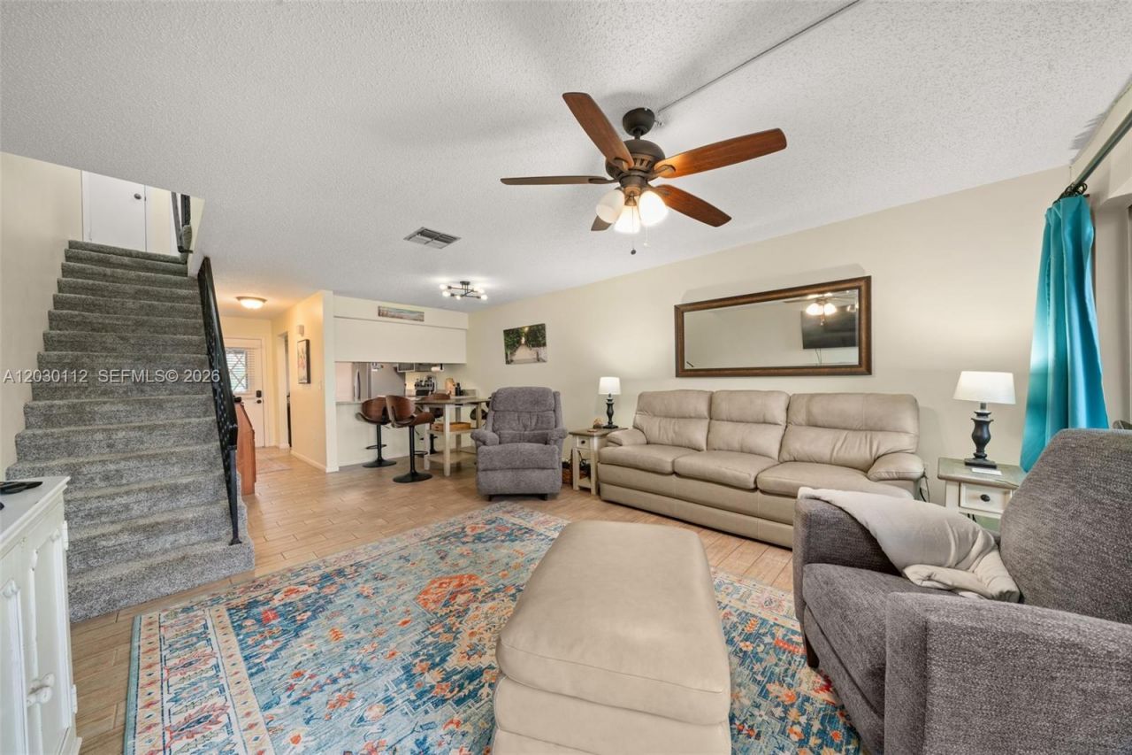 198 Blue Moon Ave, Unit 12, Lake Placid, FL 33852 Photo