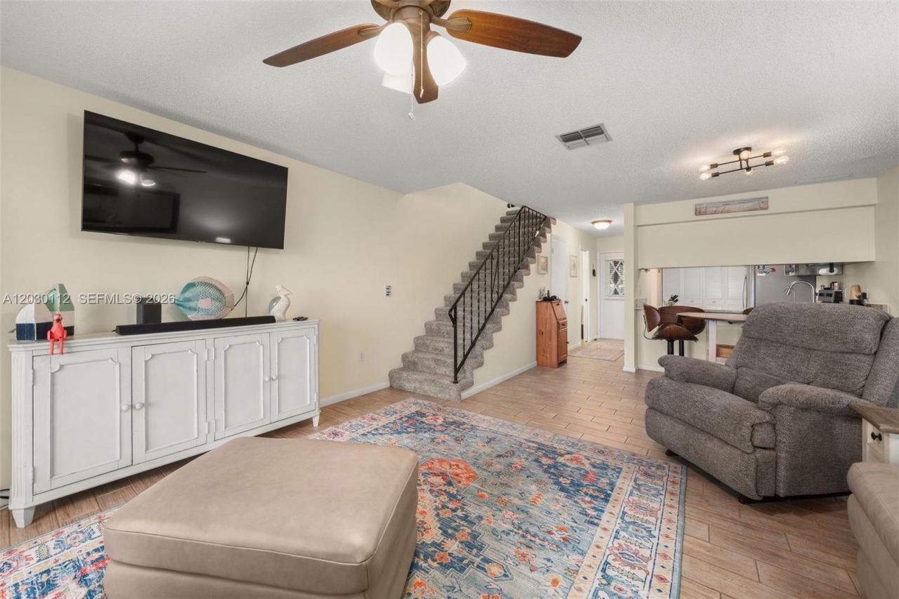 198 Blue Moon Ave, Unit 12, Lake Placid, FL 33852 Photo