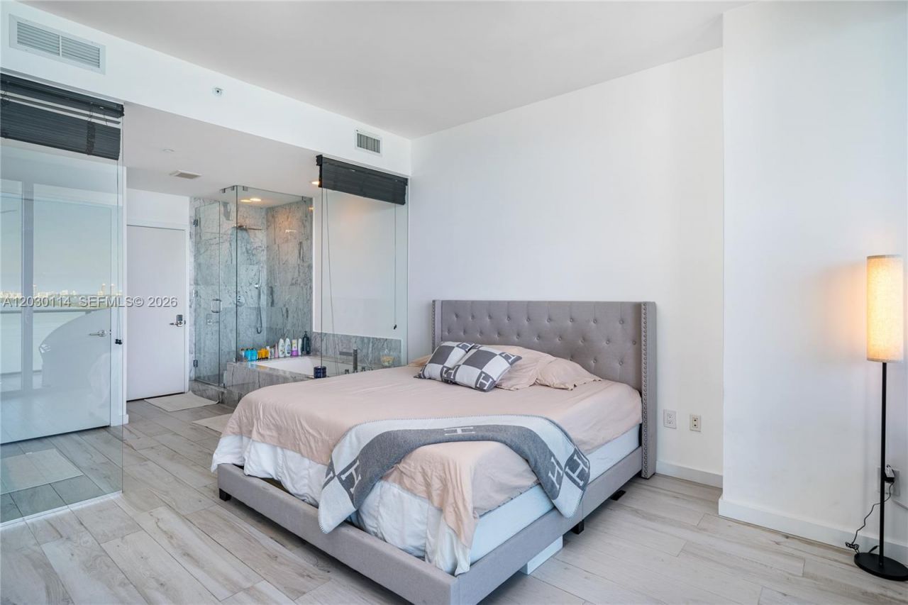 480 NE 31st St , Unit 1603, Miami, FL 33137 Photo