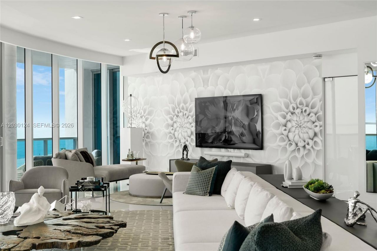 5959 Collins Ave , Unit 807, Miami Beach, FL 33140 Photo