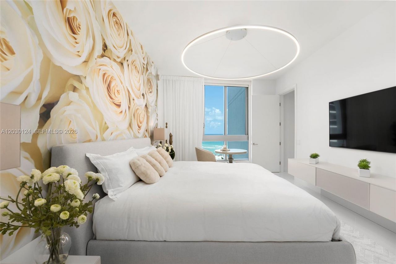 5959 Collins Ave , Unit 807, Miami Beach, FL 33140 Photo