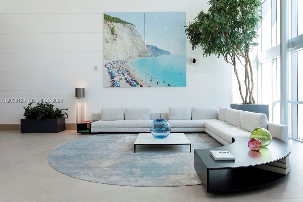 5959 Collins Ave , Unit 807, Miami Beach, FL 33140 Photo