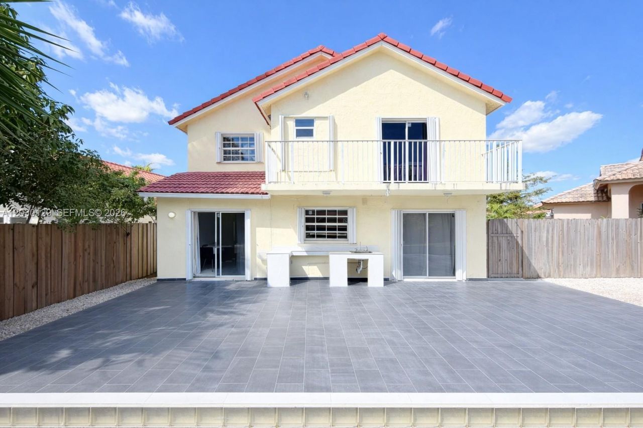 5239 SW 153rd Ave , Miami, FL 33185 Photo