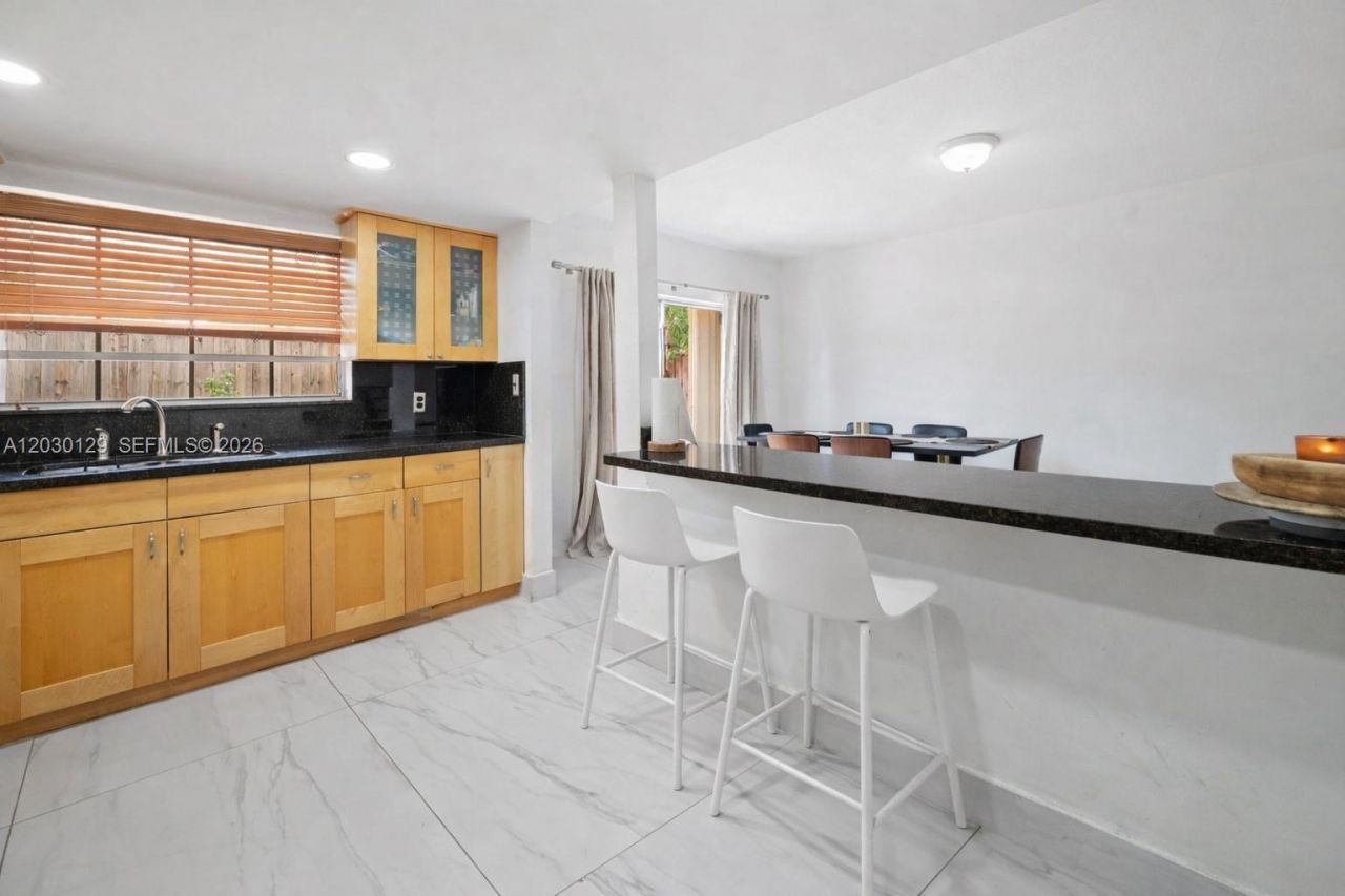5239 SW 153rd Ave , Miami, FL 33185 Photo
