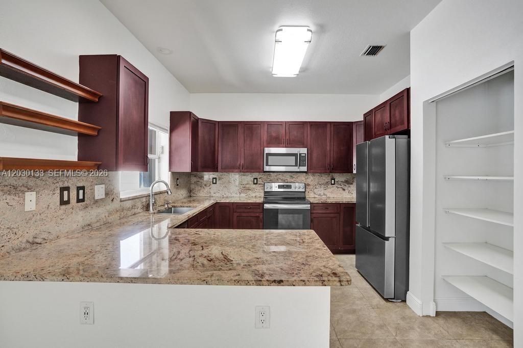 17026 NW 19th St , Pembroke Pines, FL 33028 Photo