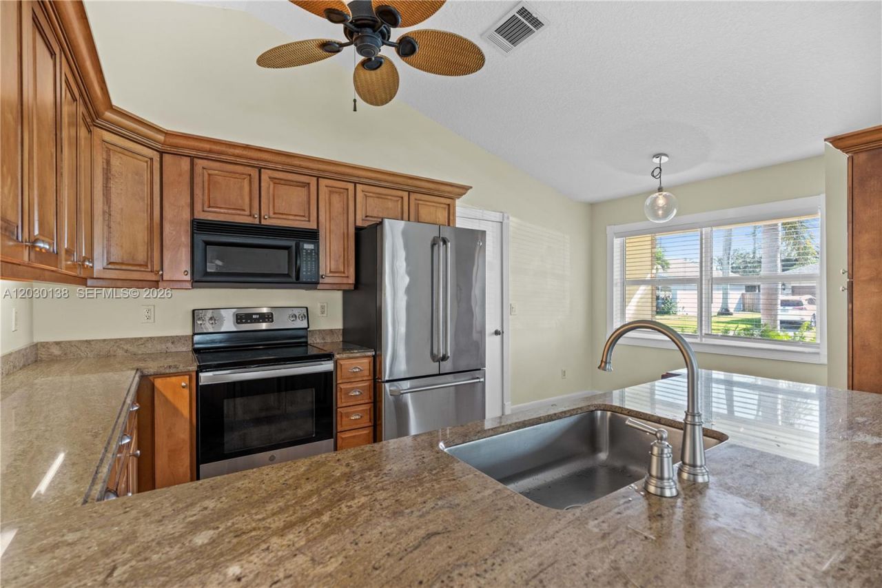 132 Wandering Trl , Jupiter, FL 33458 Photo
