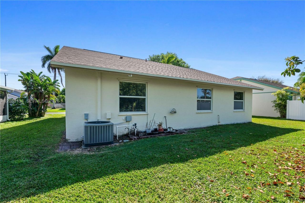 132 Wandering Trl , Jupiter, FL 33458 Photo