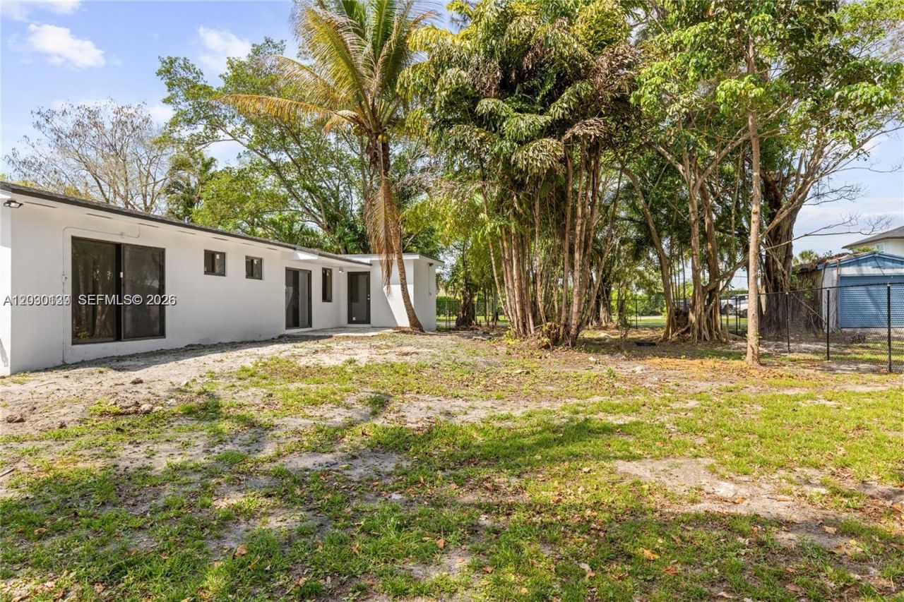 14171 SW 37th Ct, Davie, FL 33330 Photo
