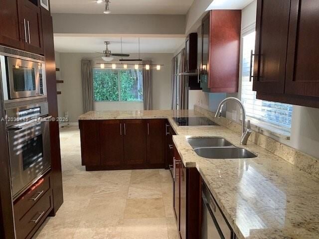 423 Alhambra Cir , Coral Gables, FL 33134 Photo