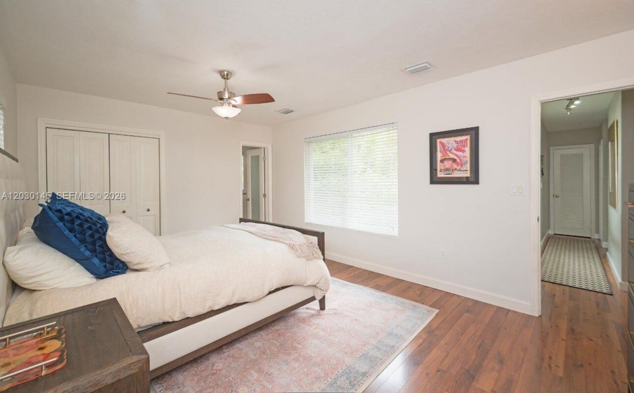 423 Alhambra Cir , Coral Gables, FL 33134 Photo