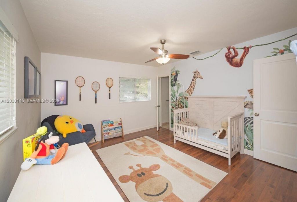 423 Alhambra Cir , Coral Gables, FL 33134 Photo