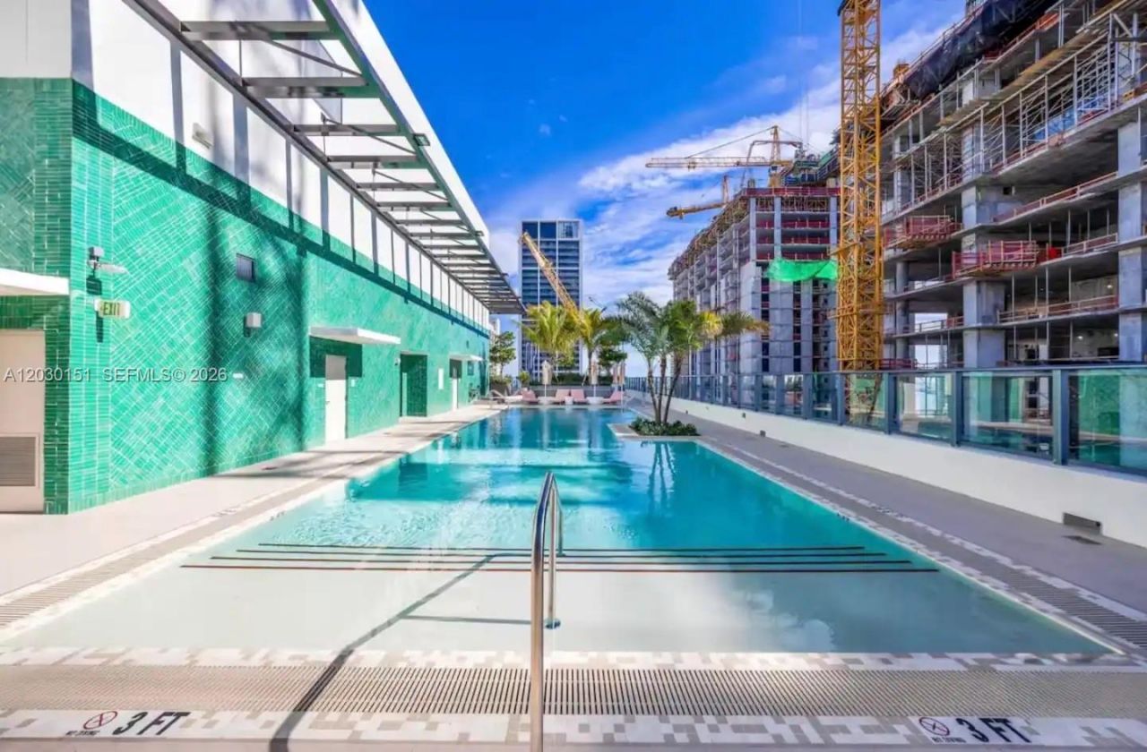 11 NE 6th St , Unit 1212, Miami, FL 33132 Photo