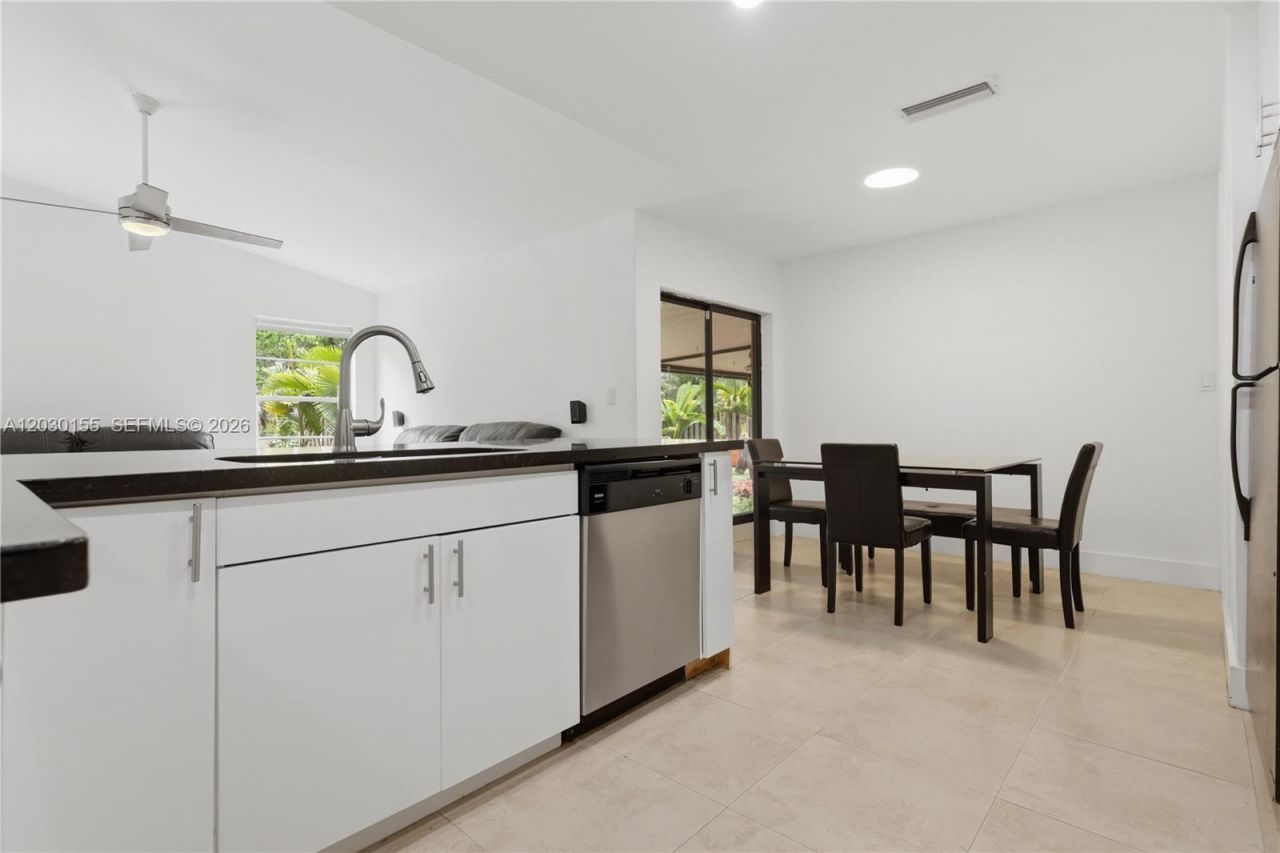 12106 Lymestone Way, Cooper City, FL 33026 Photo