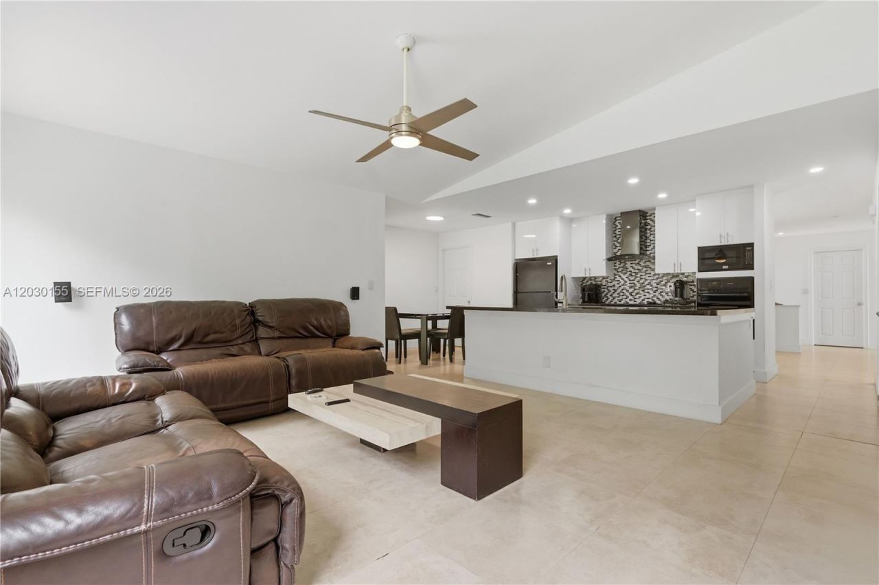 12106 Lymestone Way, Cooper City, FL 33026 Photo