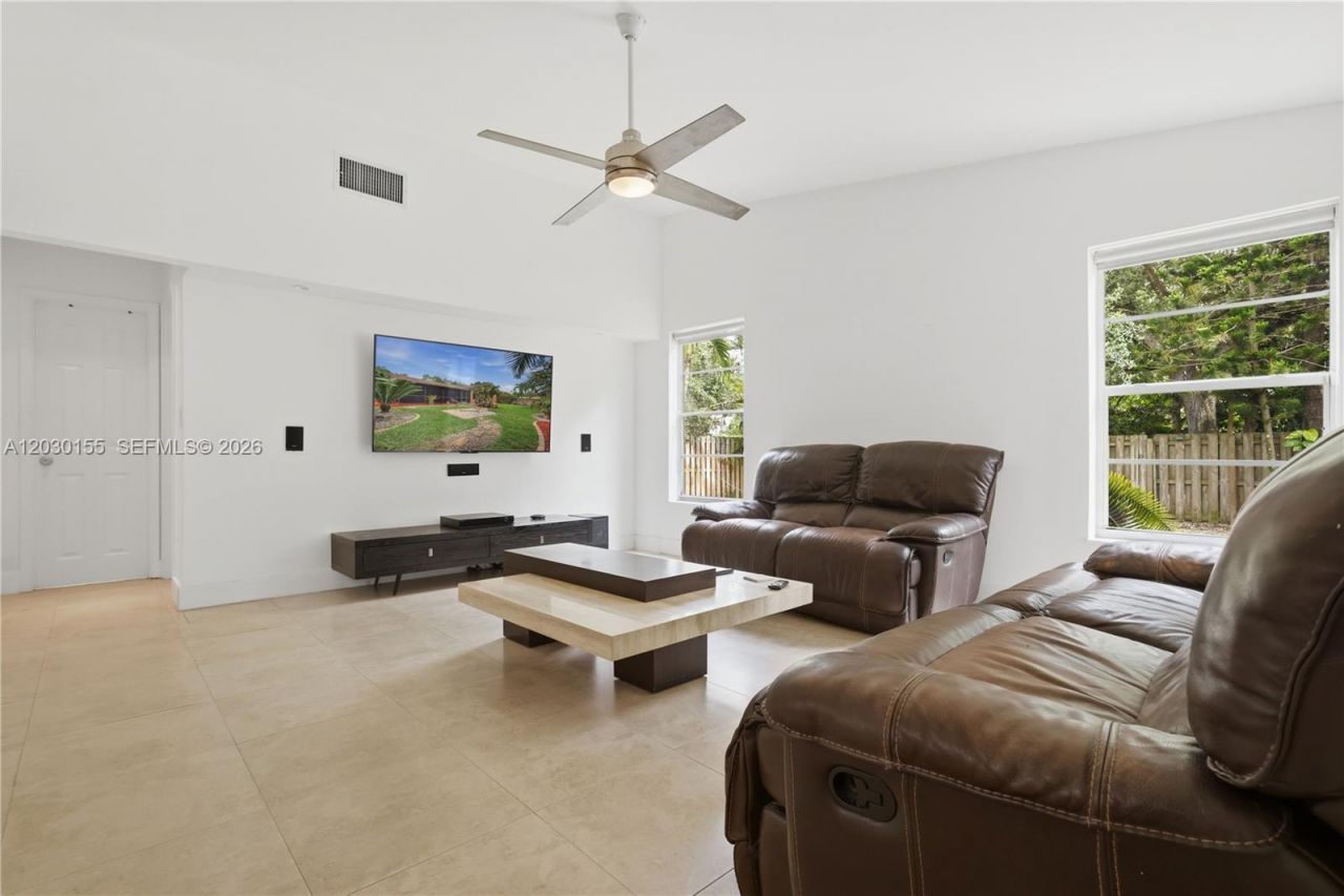 12106 Lymestone Way, Cooper City, FL 33026 Photo