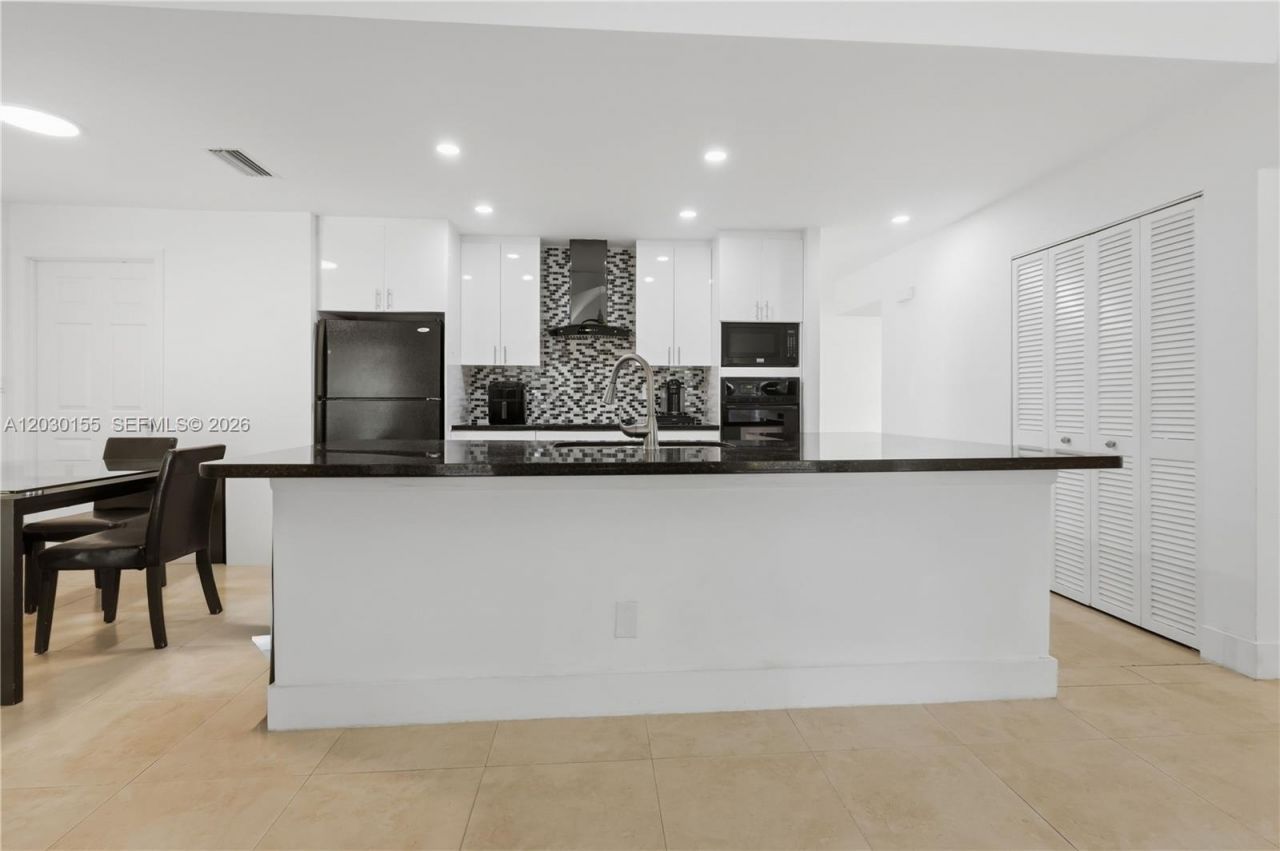 12106 Lymestone Way, Cooper City, FL 33026 Photo
