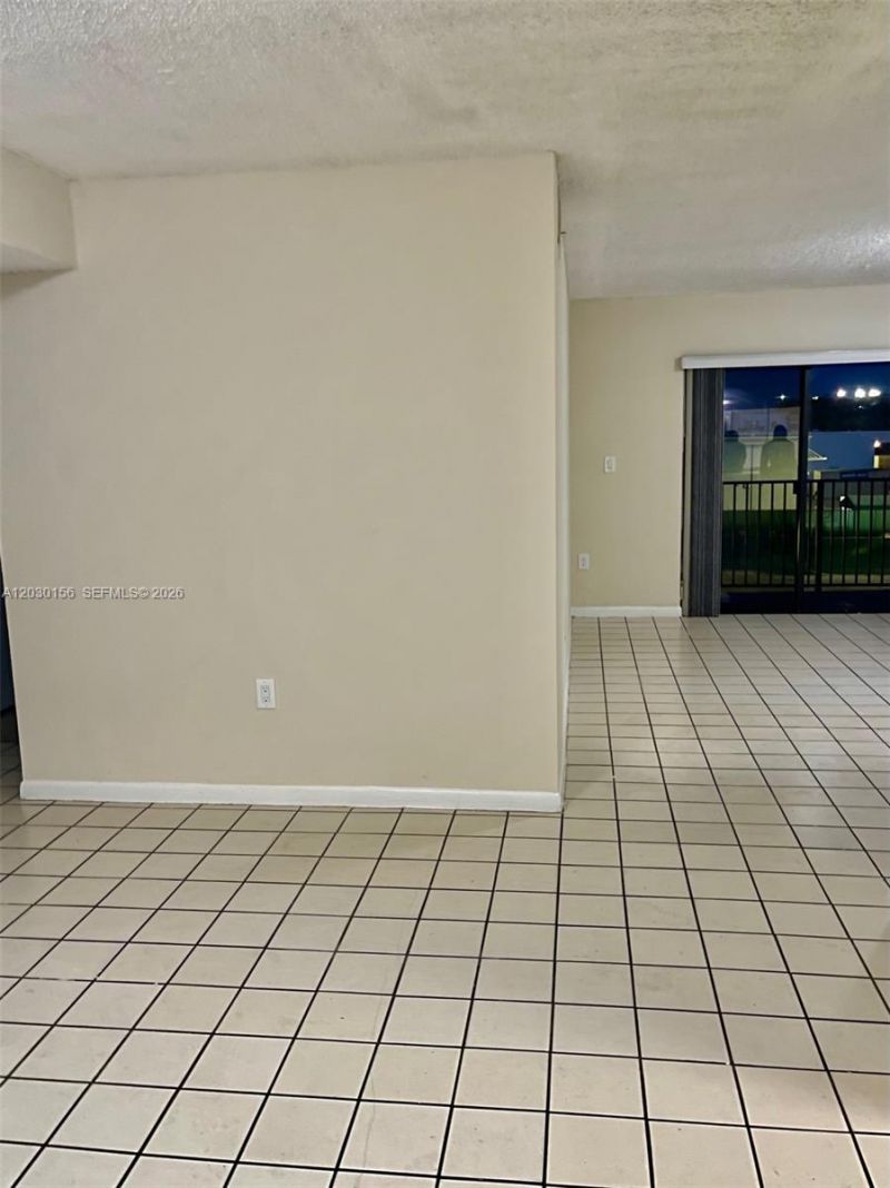 5825 W 25th Ct , Unit 311, Hialeah, FL 33016 Photo