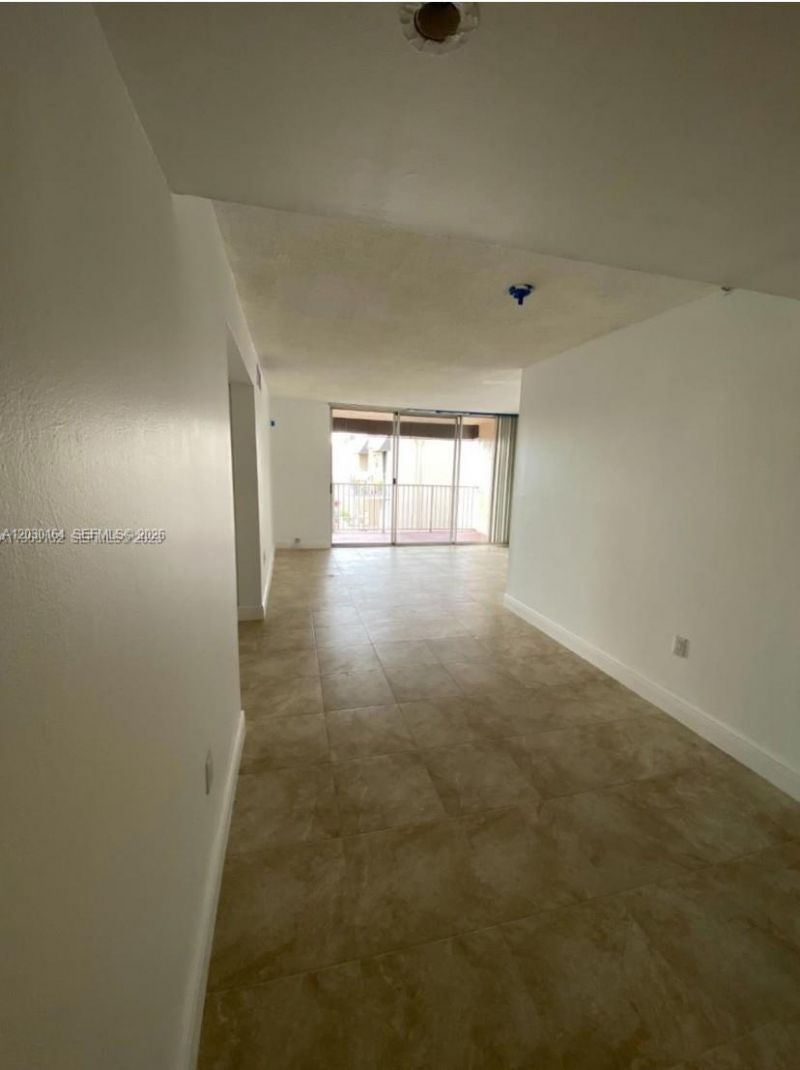 10801 SW 109th Ct , Unit D412, Miami, FL 33176 Photo