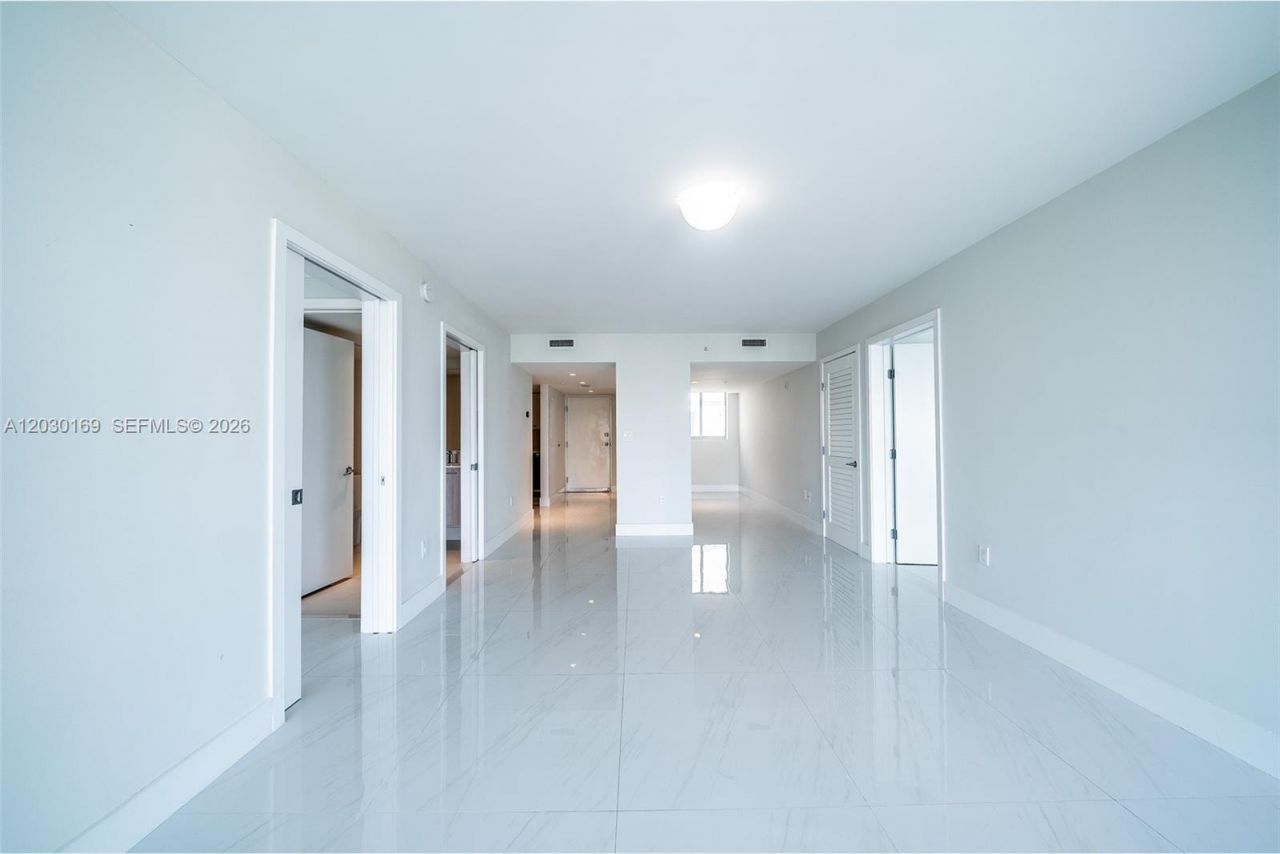 1133 102nd St, Unit 702, Bay Harbor Islands, FL 33154 Photo