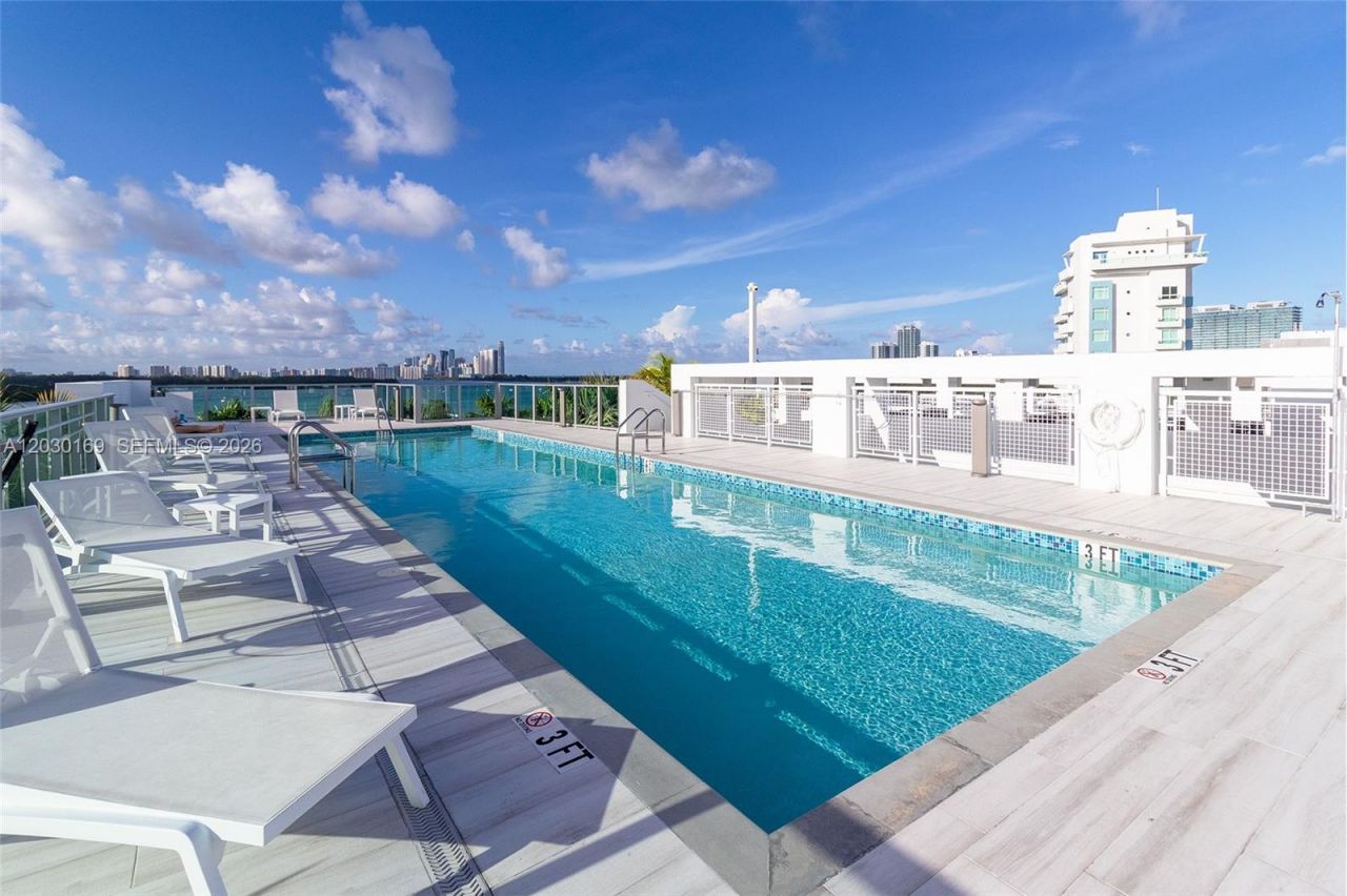 1133 102nd St, Unit 702, Bay Harbor Islands, FL 33154 Photo